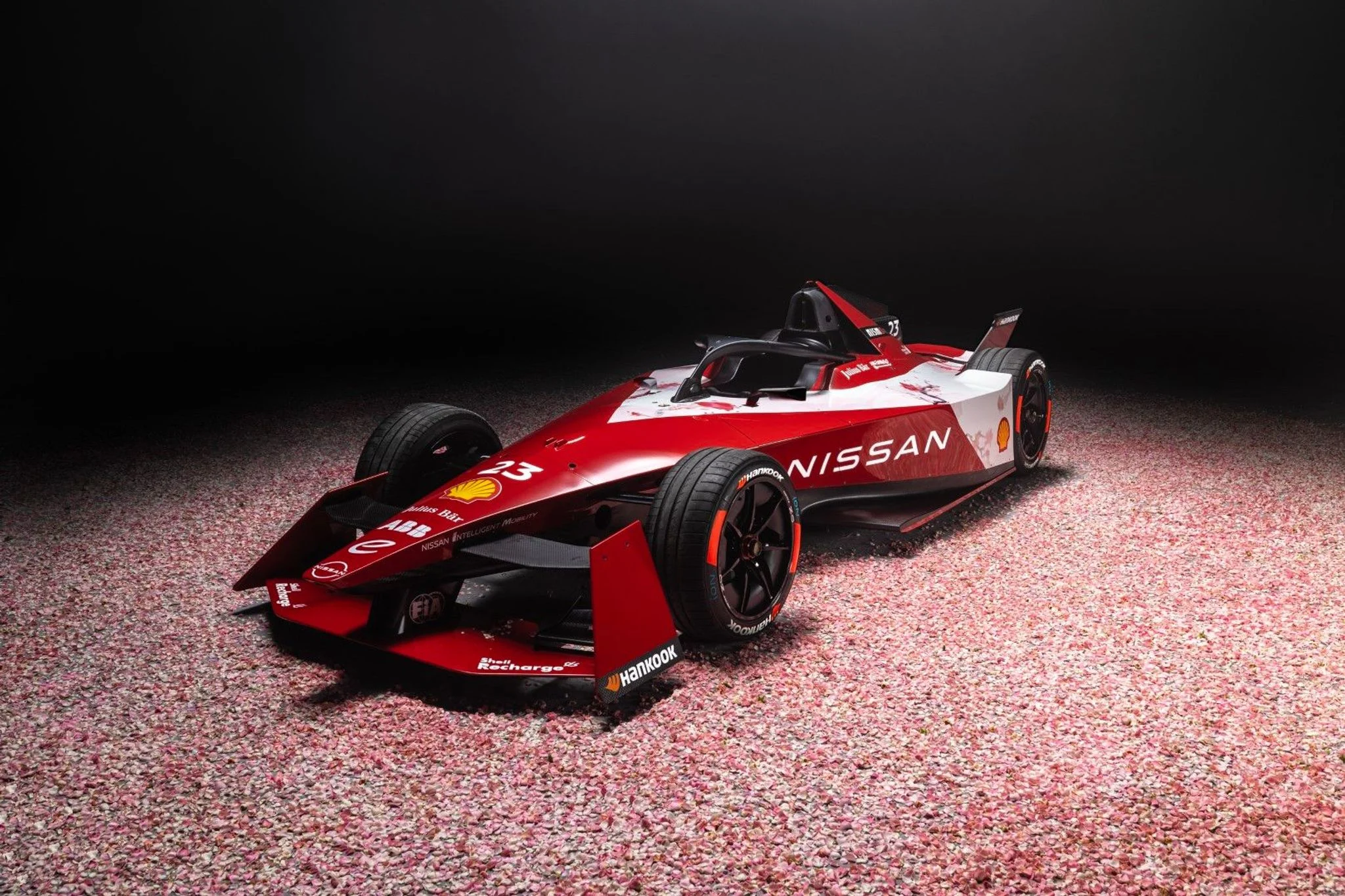 Nissan heralds fresh start and Gen3 era with cherry blossom-inspired livery