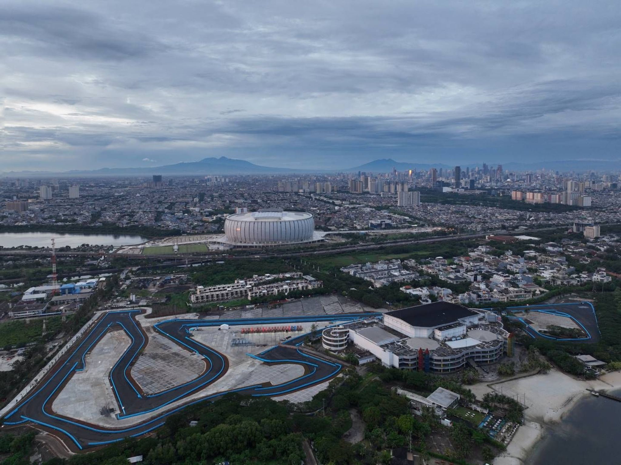 Drivers react to the new Jakarta International E-Prix Circuit