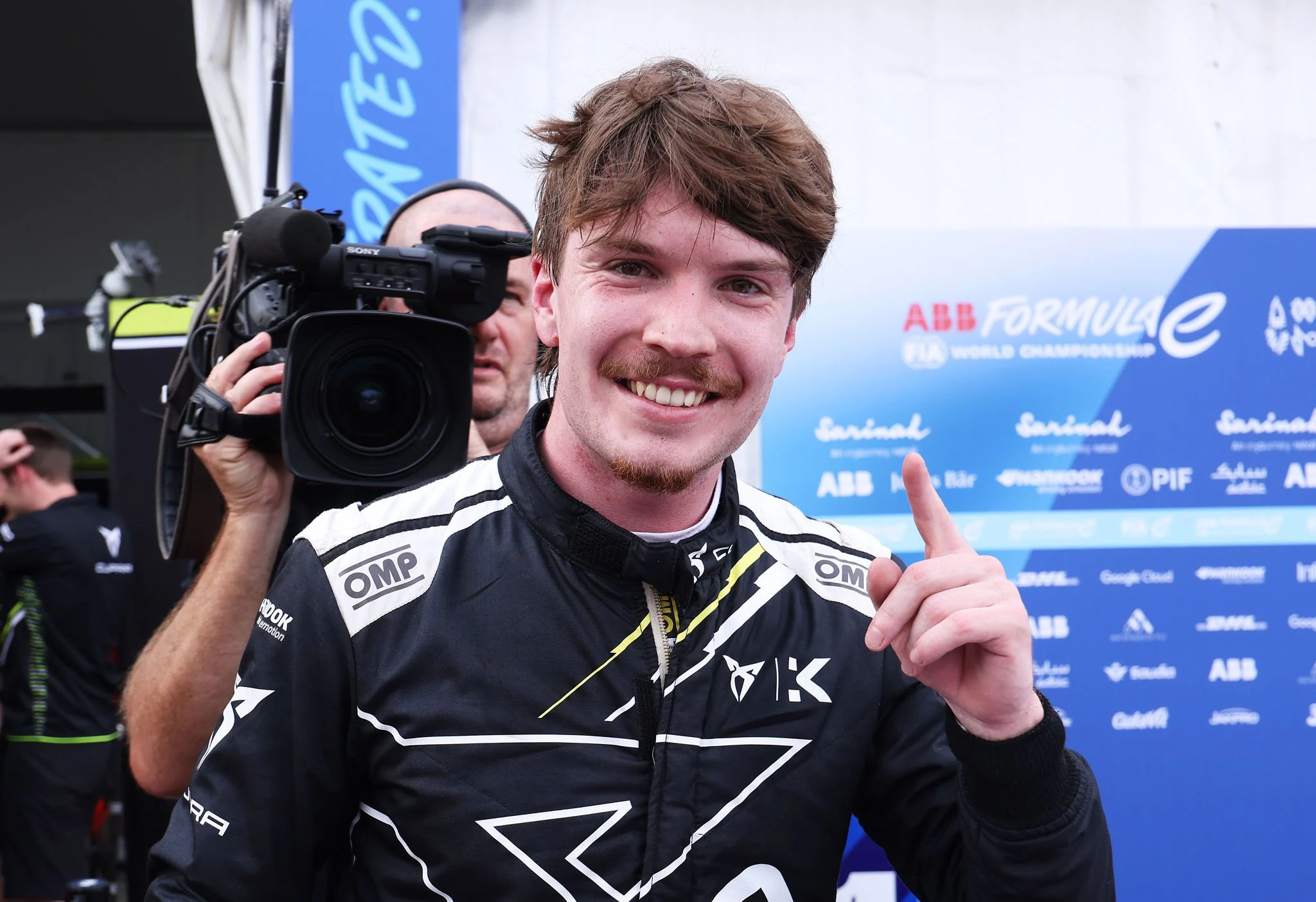 Ticktum takes advantage to seal maiden Formula E win in Jakarta Round 12
