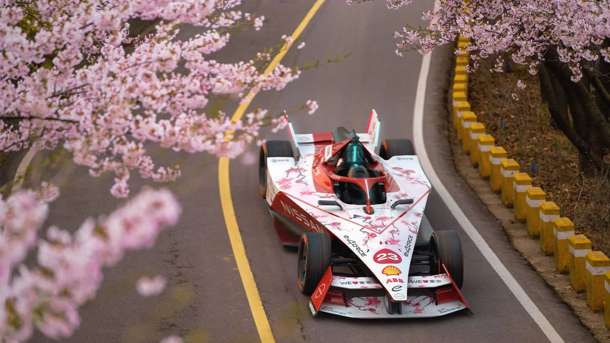 Nissan becomes first manufacturer to commit to Formula E GEN4