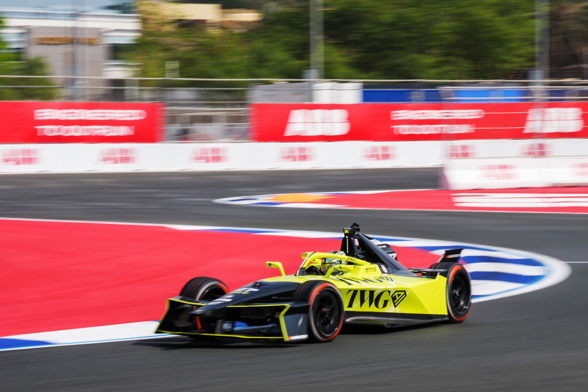 Image embed - Slater and Voisin join Andretti for Madrid Rookie Test