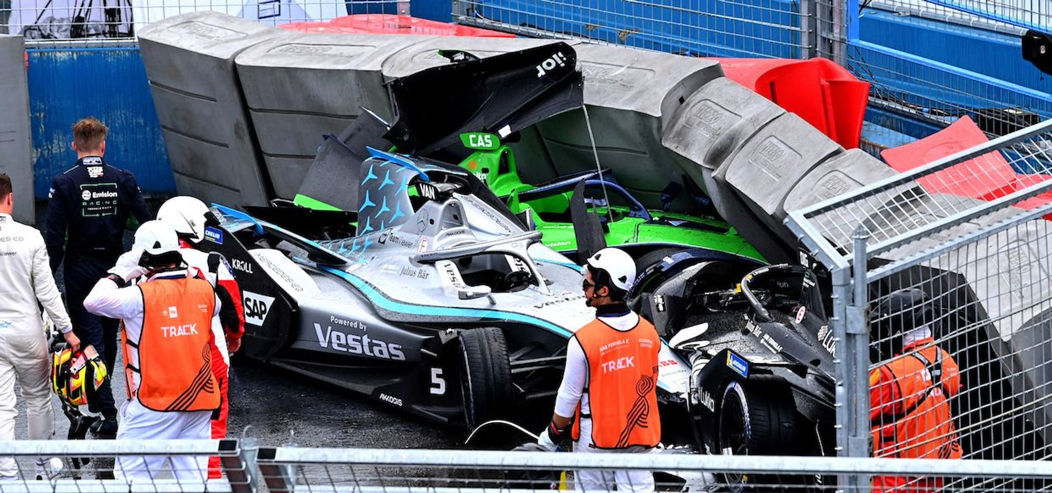 That late-race shunt in the New York City E-Prix Round 11 explained
