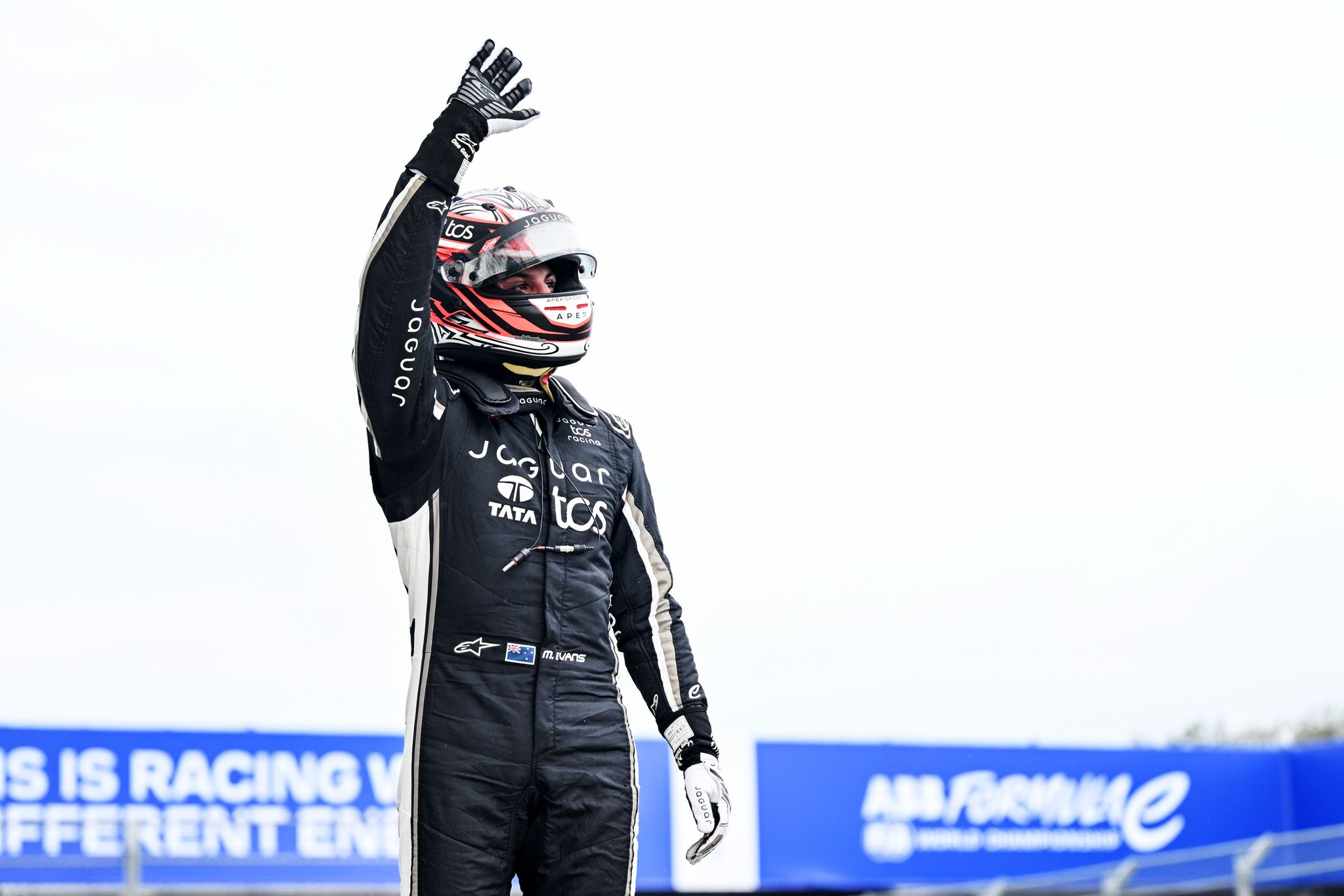 REPORT: Stunning Evans switchback move secures Miami E-Prix victory