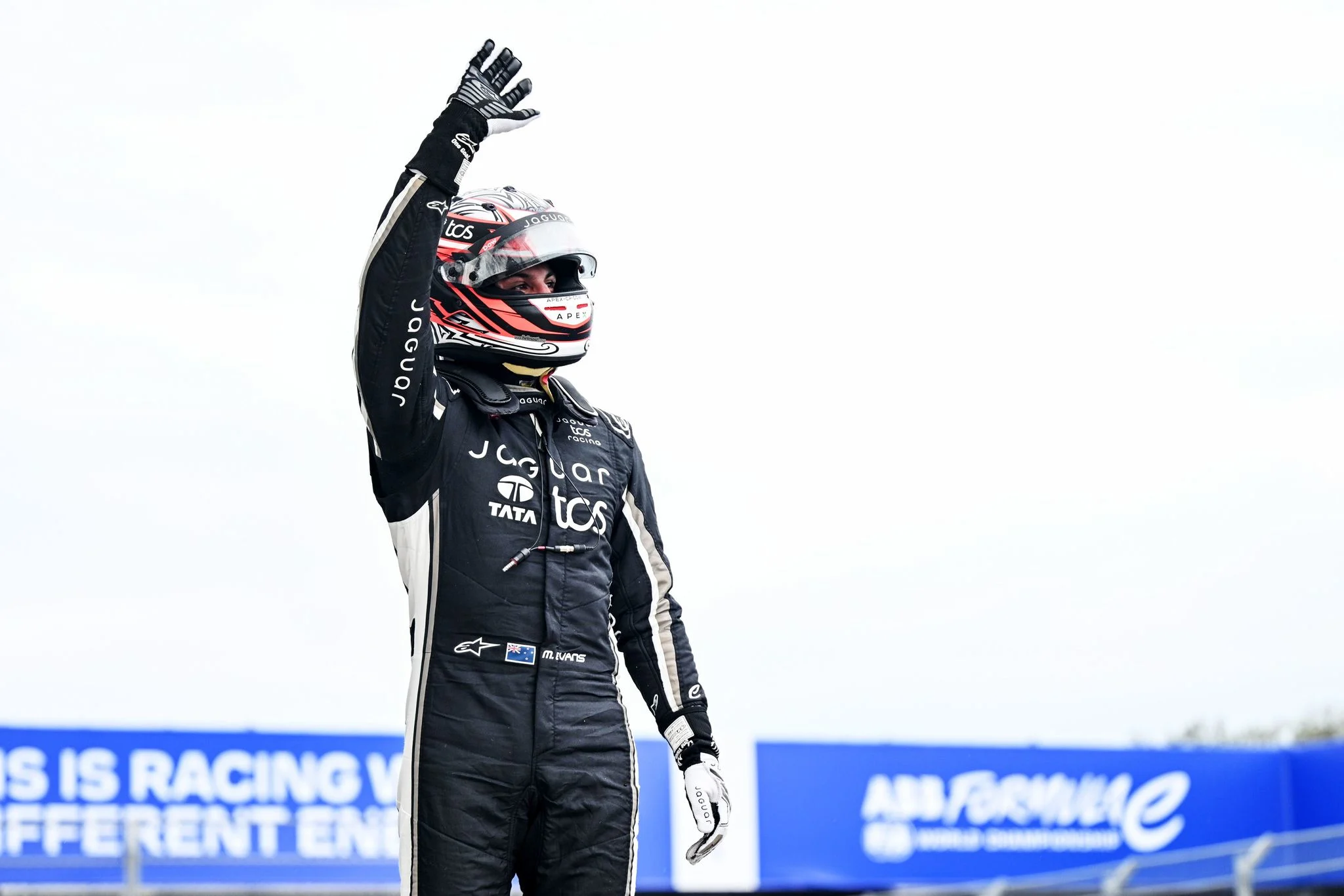 REPORT: Stunning Evans switchback move secures Miami E-Prix victory