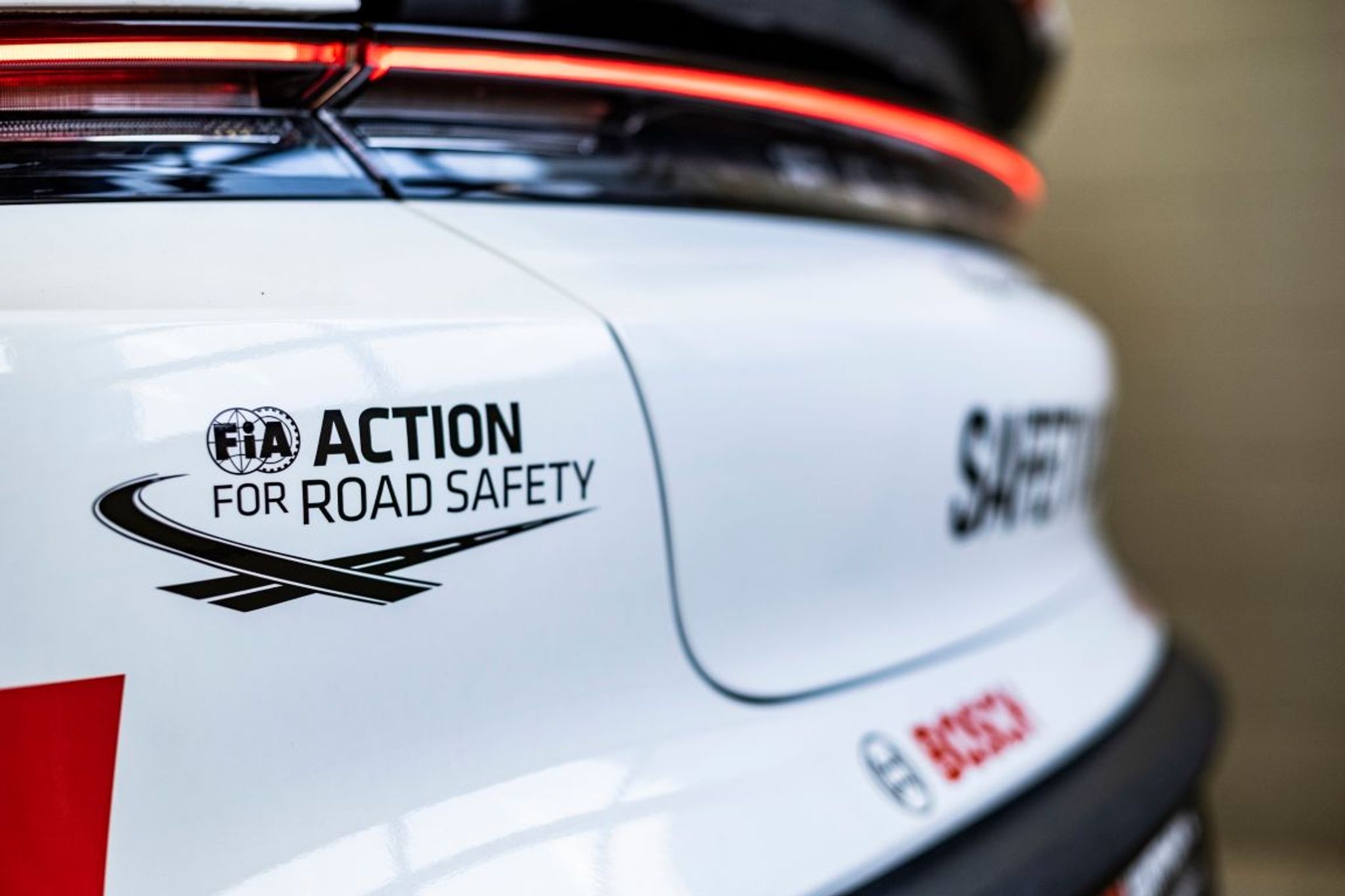 Formula E Safety Car - dsc-9750