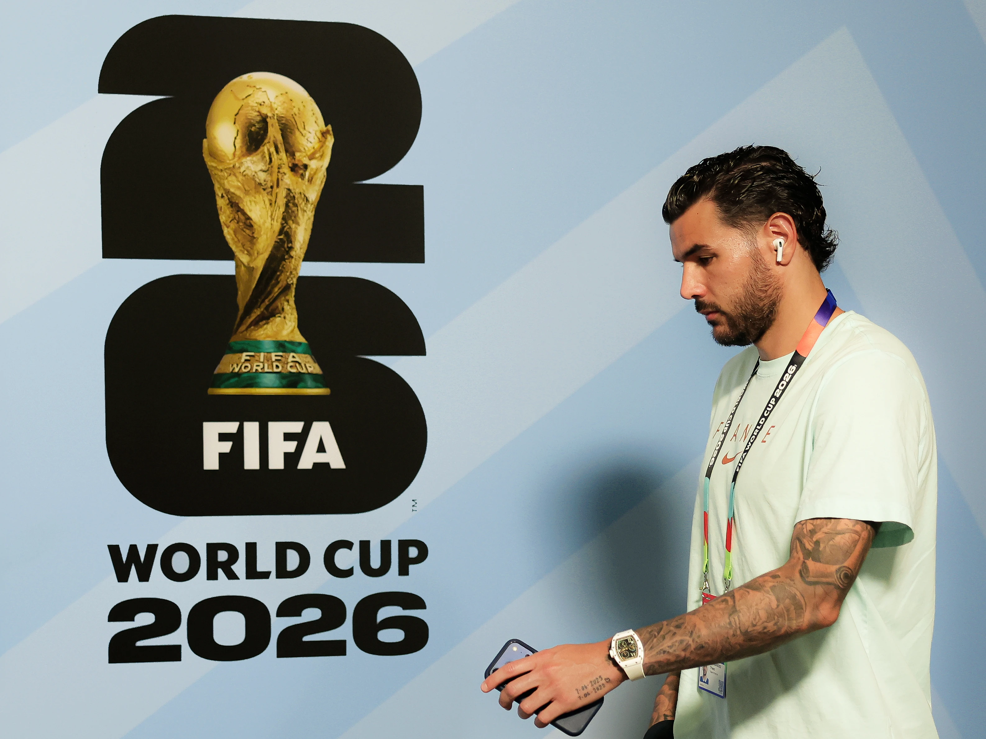 Theo to the World Cup Quarter-finals