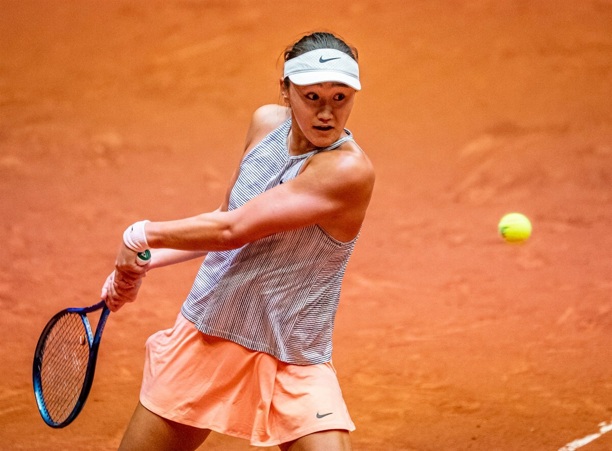 Wang empata para China tras victoria inicial de Bertens