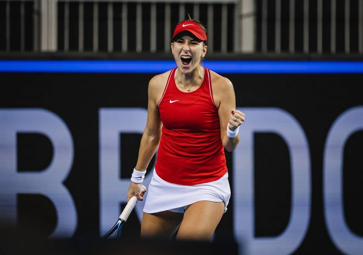 Bencic completes Swiss win against resilient Italy