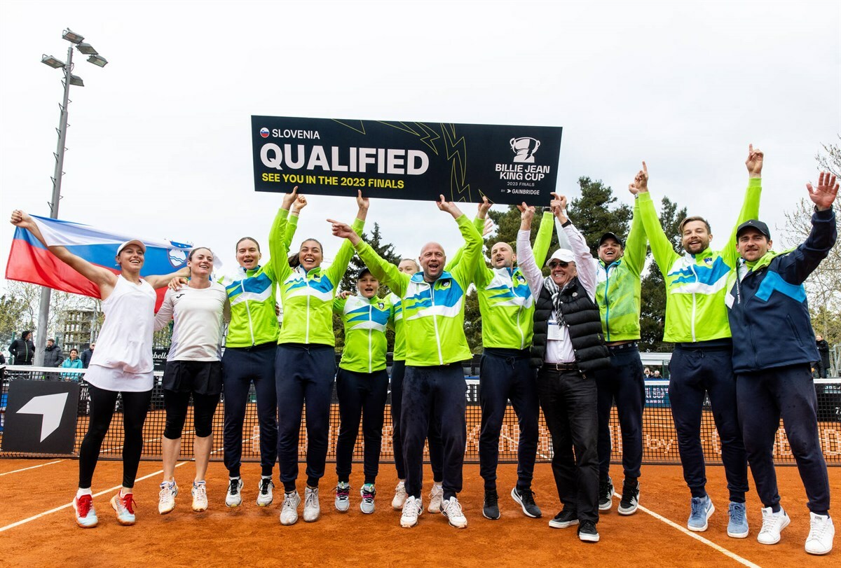 Slovenia complete miraculous comeback to seal Finals berth