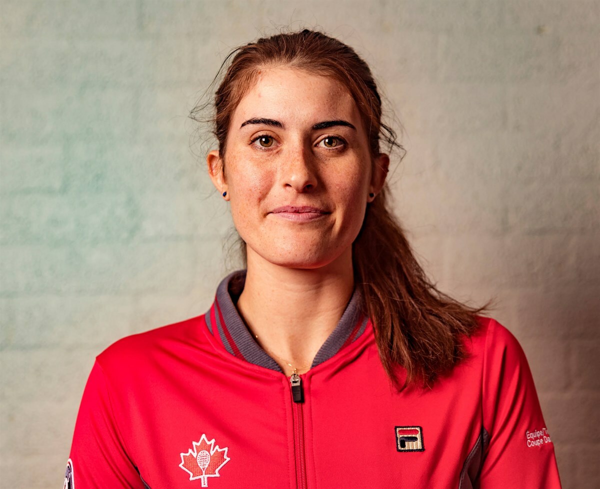 Rebecca Marino vuelve a la carga