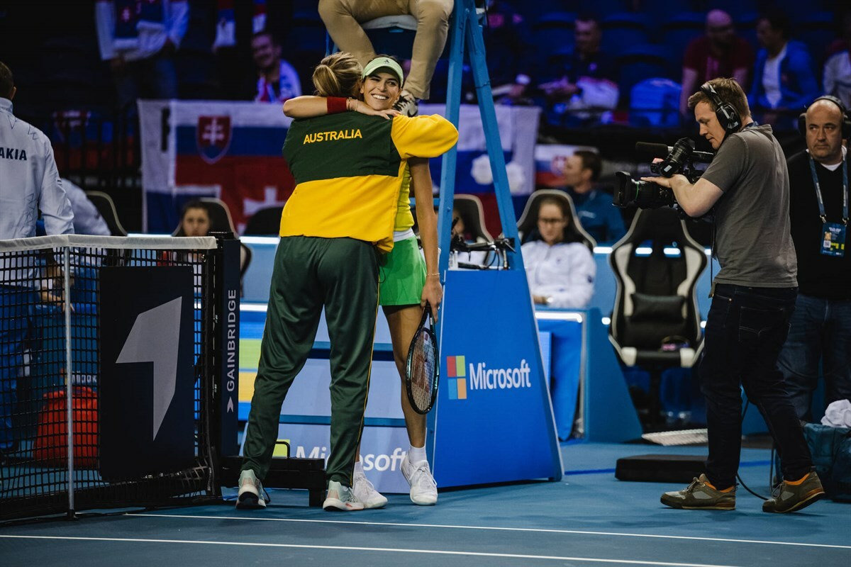 Tomljanovic y Sanders dan la primera victoria a Australia