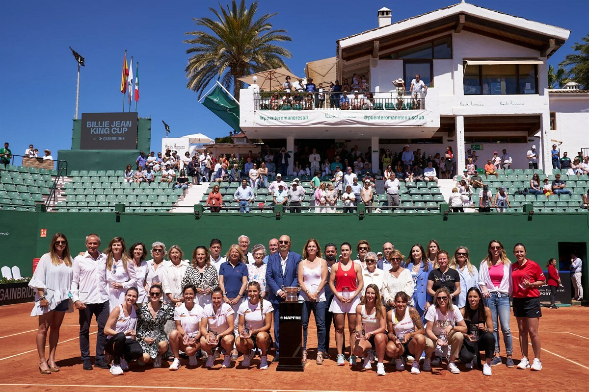 España homenajea a sus tenistas en el 50 aniversario del equipo en la Billie Jean King Cup