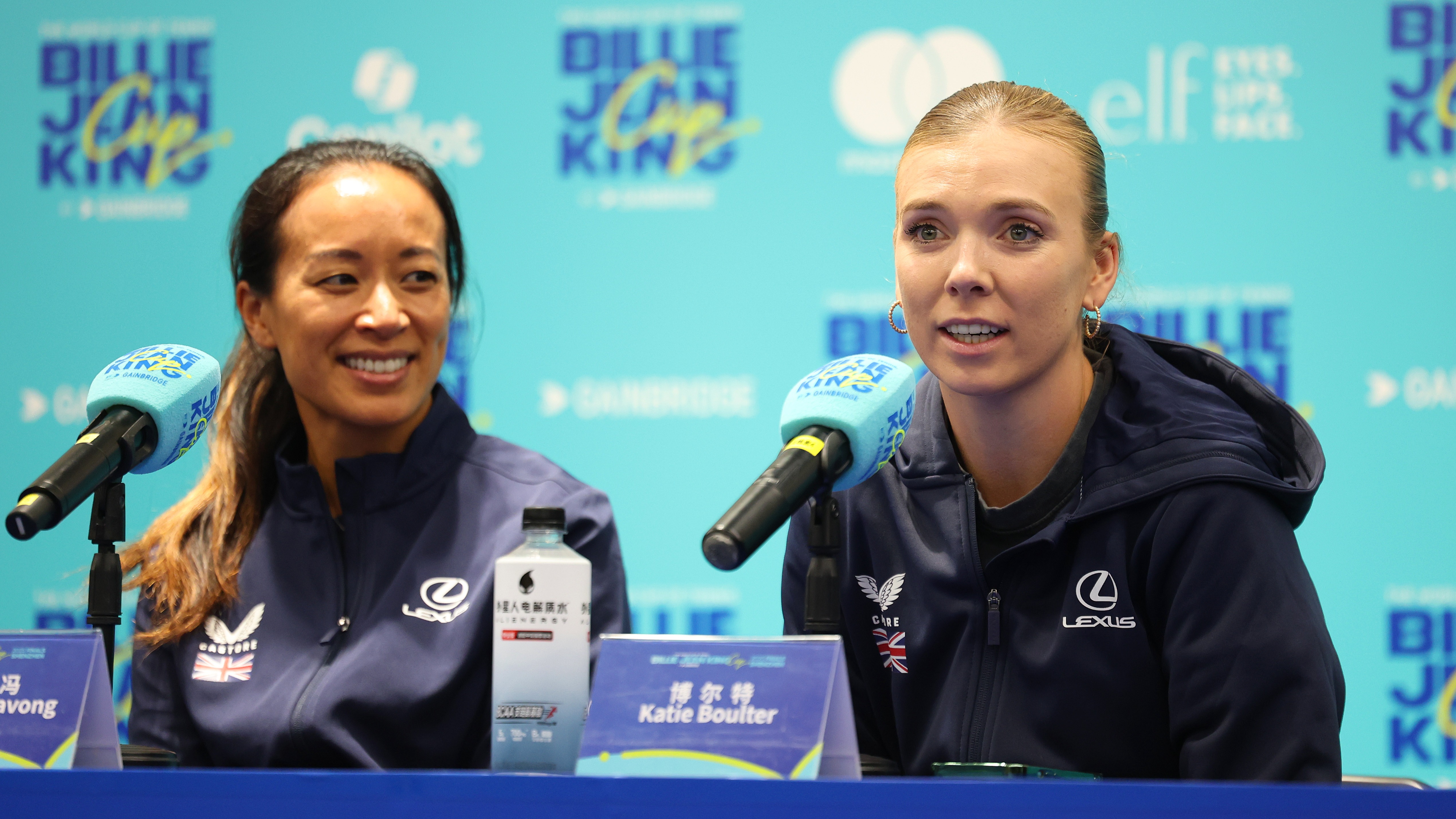 GB team at press conference