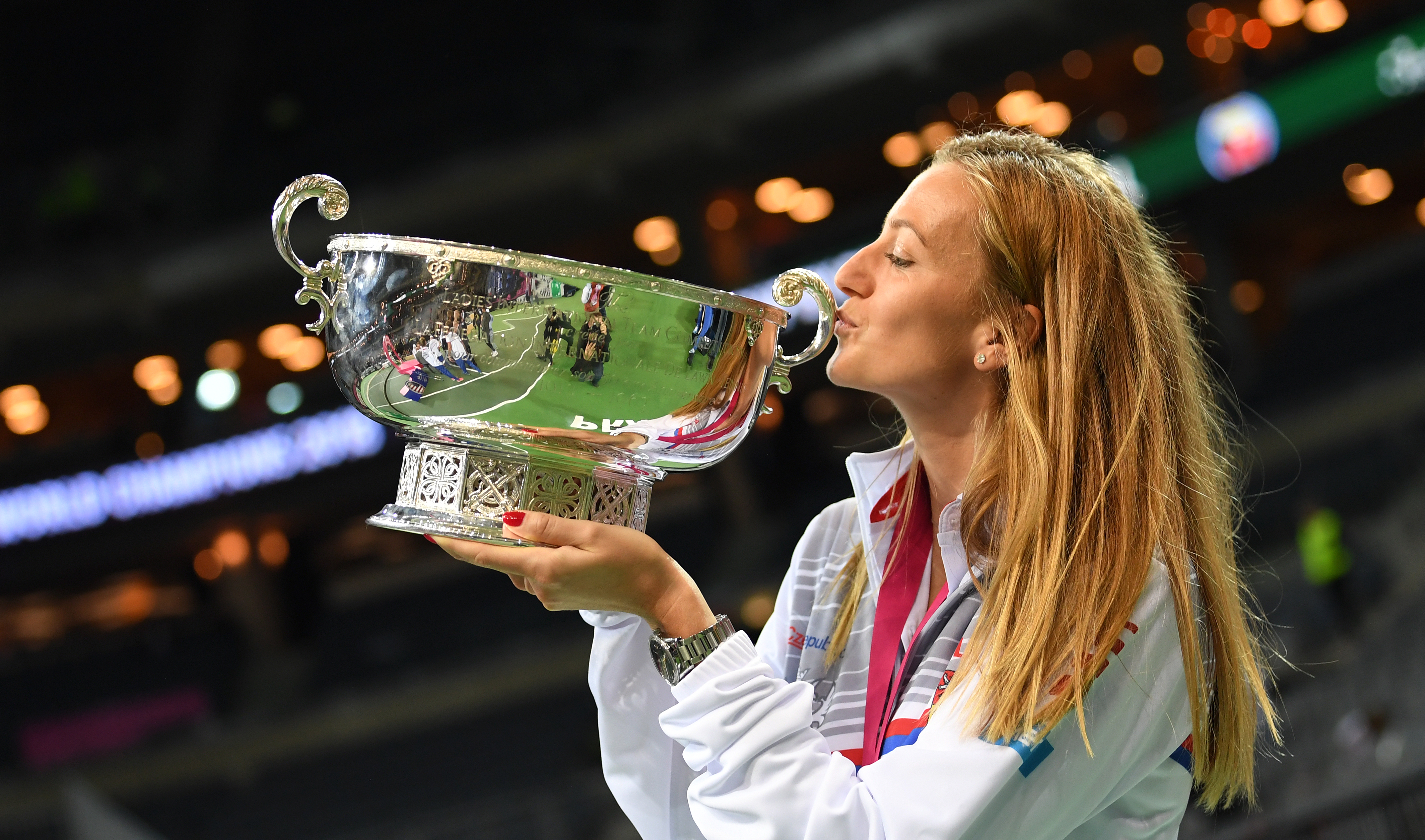 Petra Kvitova kisses BJK Cup in 2018