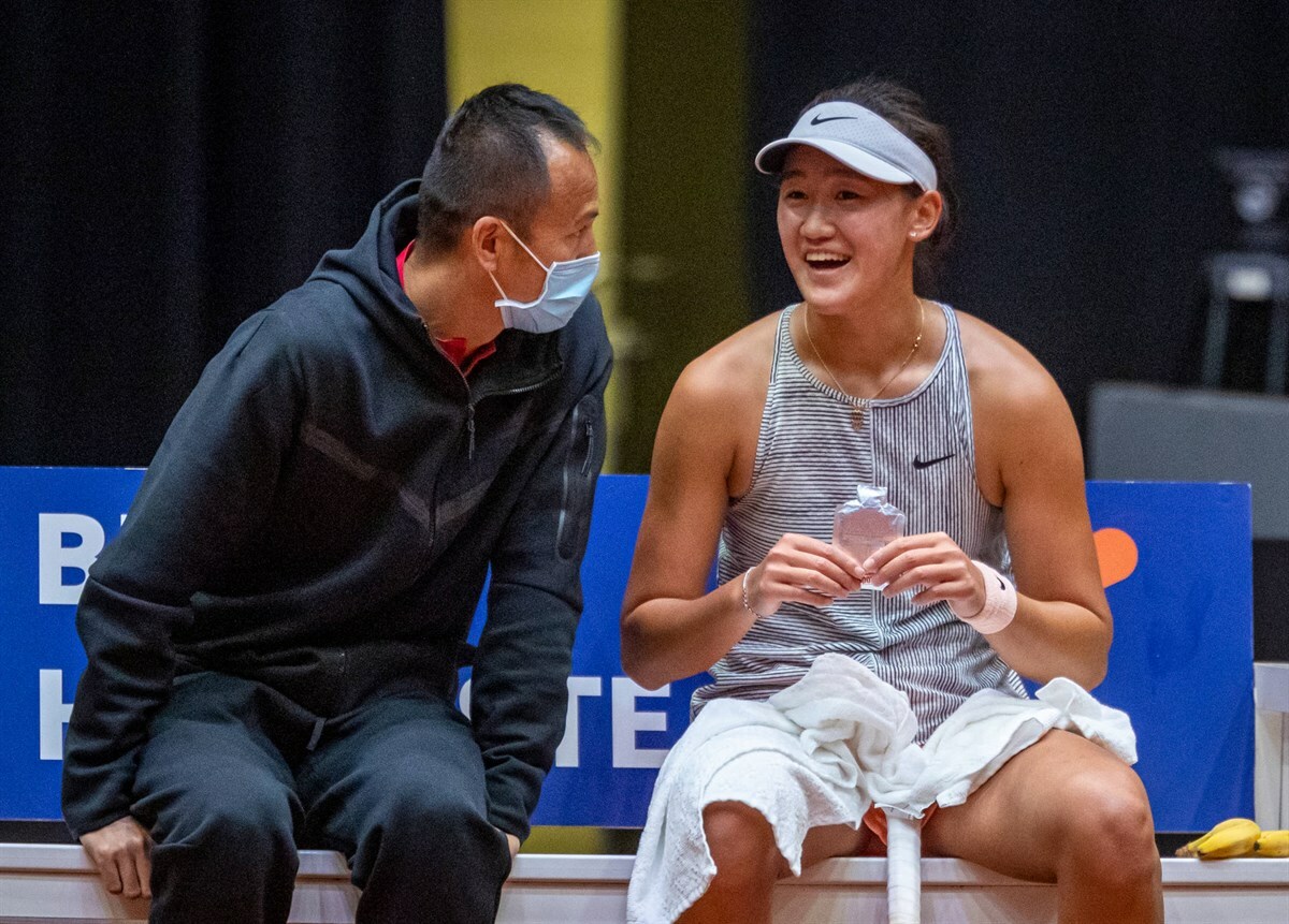 Wang levels for China after quick Bertens victory