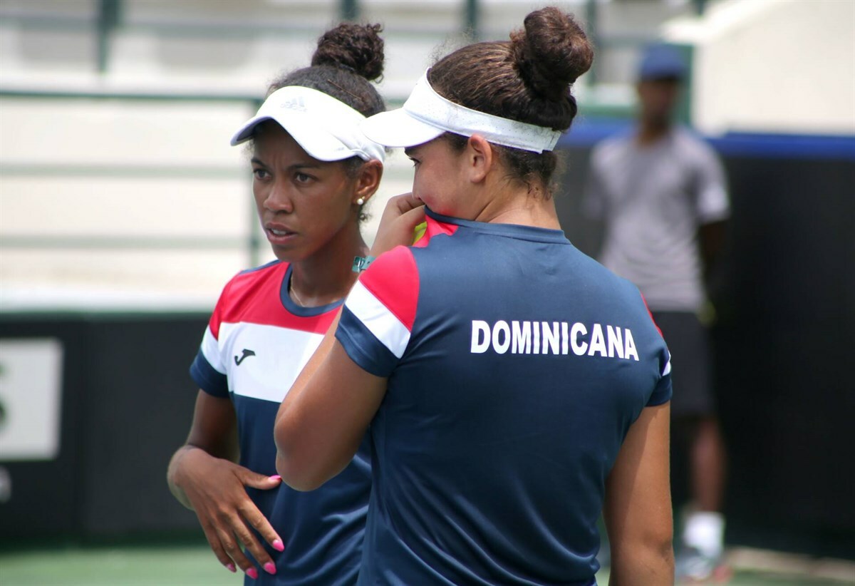 Dominicana arranca feroz en Santo Domingo