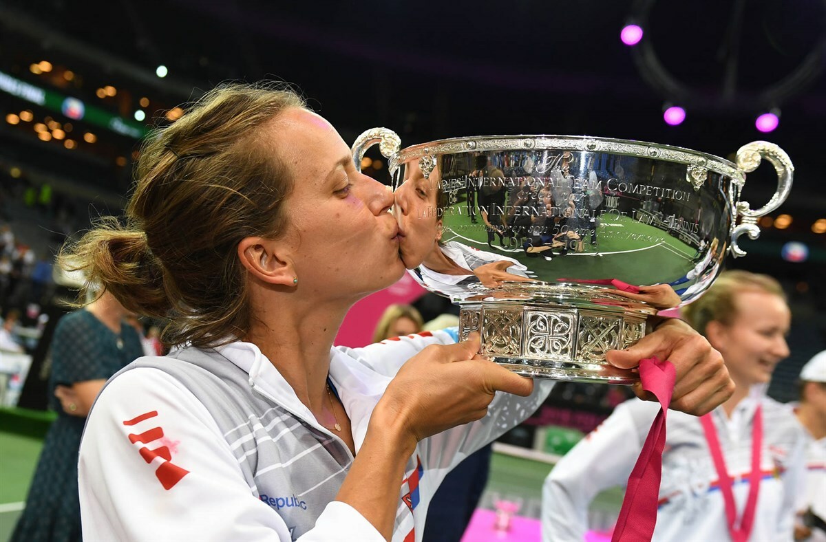 Barbora Strycova se retira del tenis