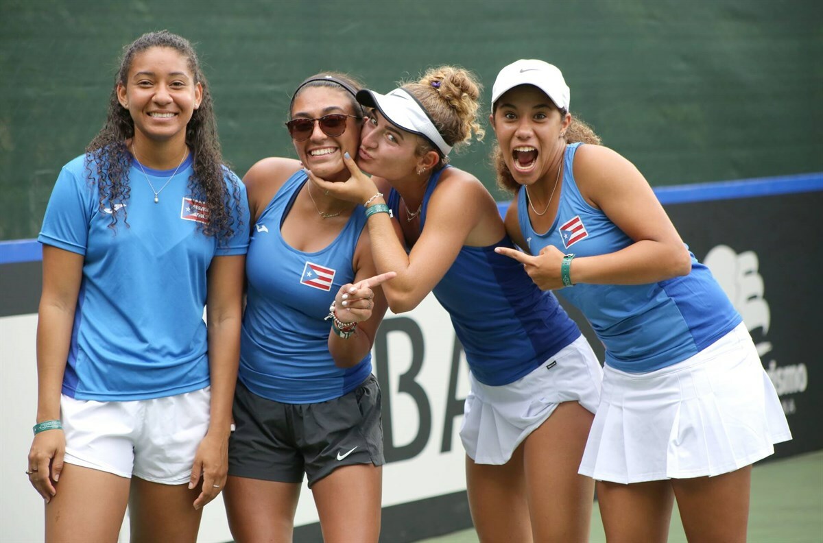 Puerto Rico celebra su primera victoria. Perú y Uruguay siguen sumando