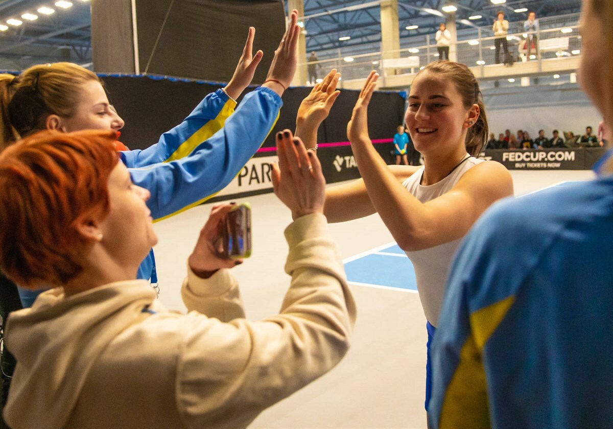 Ukraine to host Japan in April's play-offs