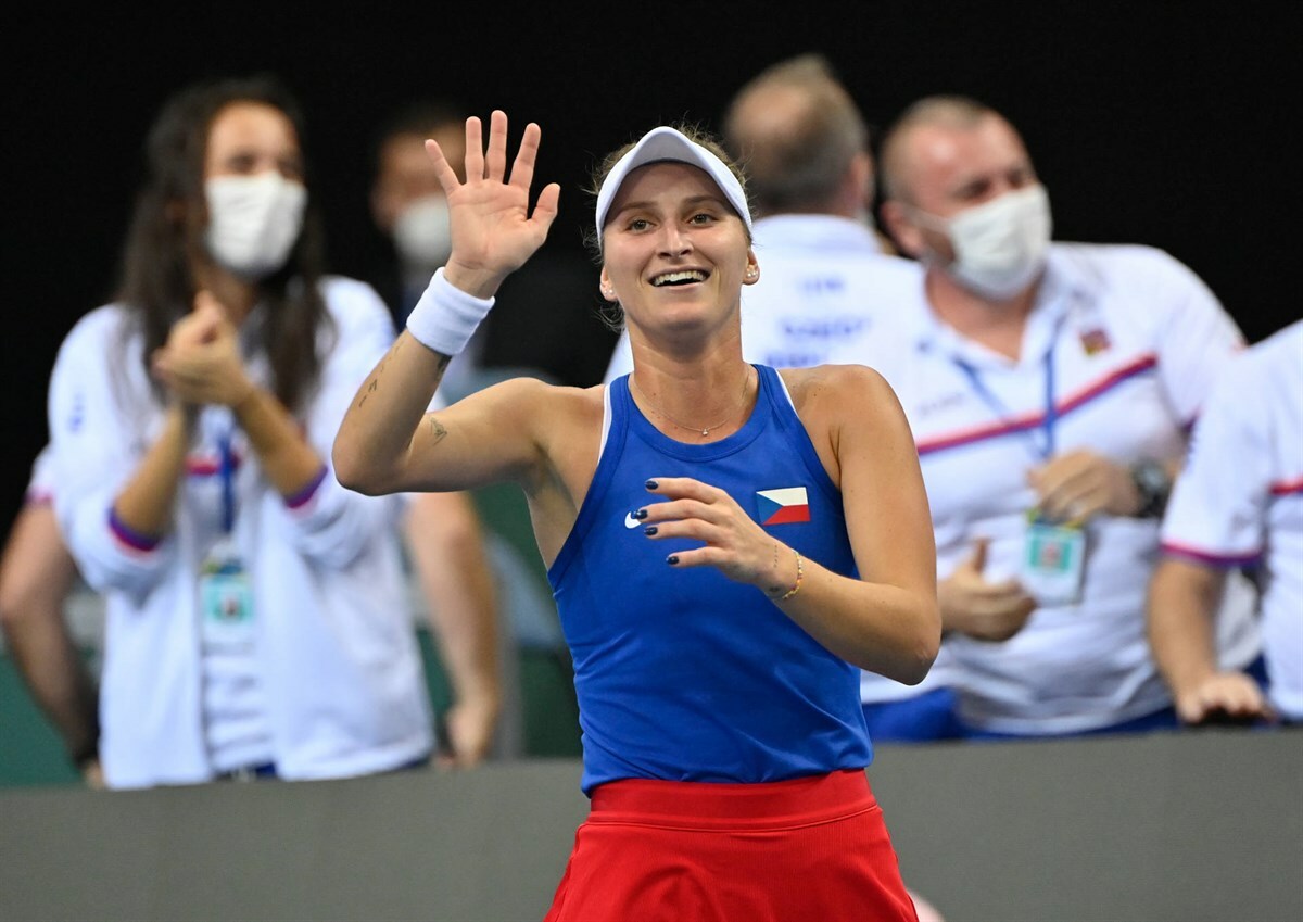 República Checa supera a Alemania a pesar de una gran Kerber