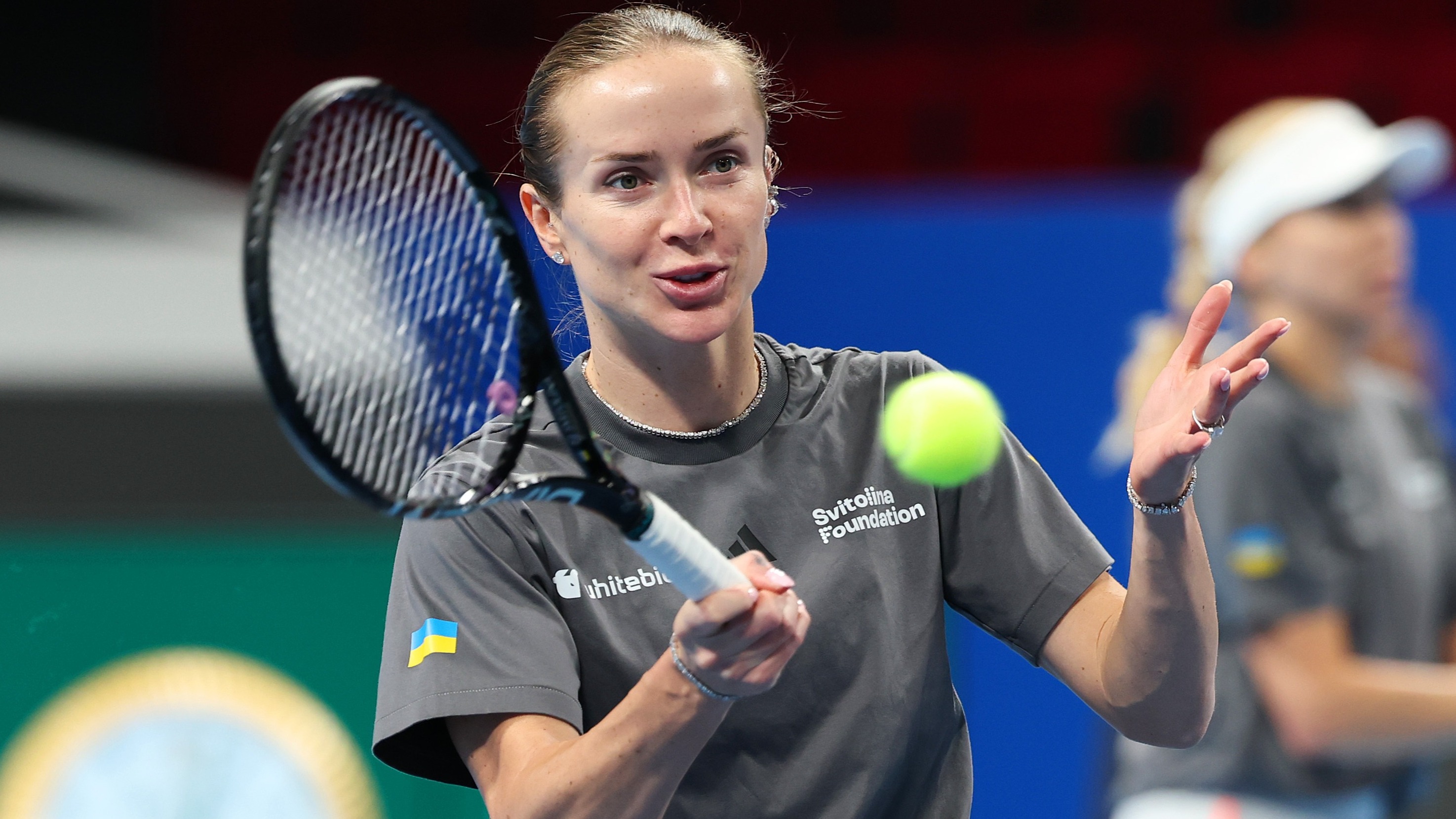 Elina Svitolina warms up ahead of BJK Cup final