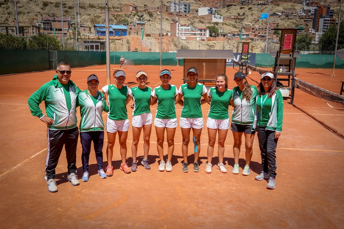 Bolivia va por el ascenso de la mano de una histórica