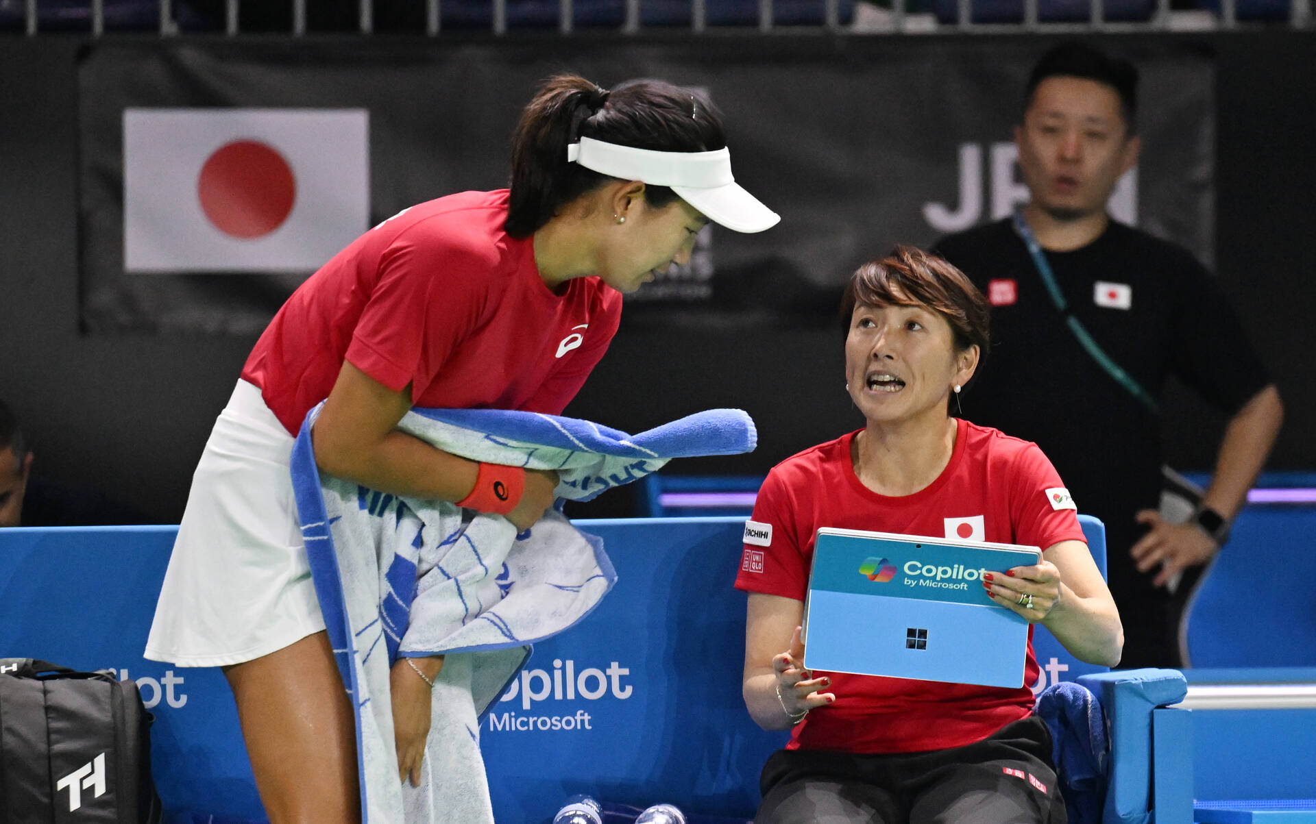 Sugiyama with Microsoft Surface