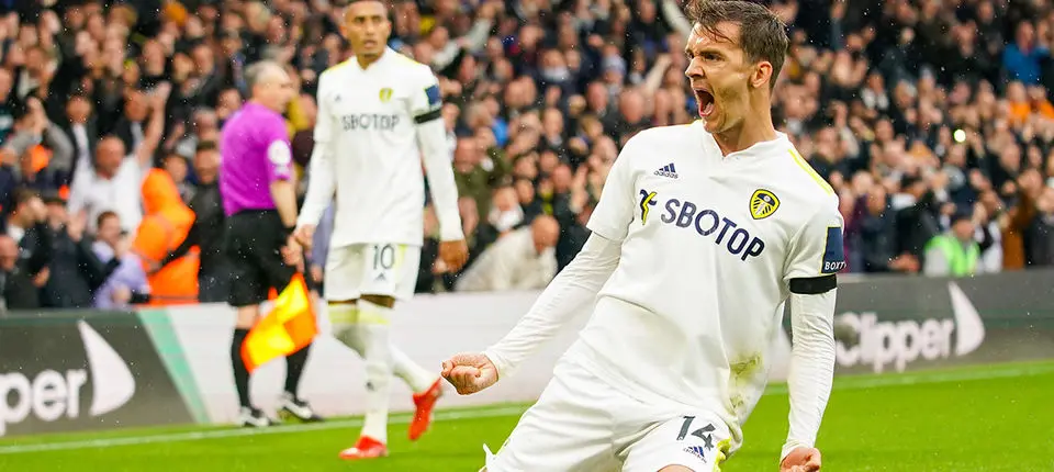 Llorente report watford banner.jpg