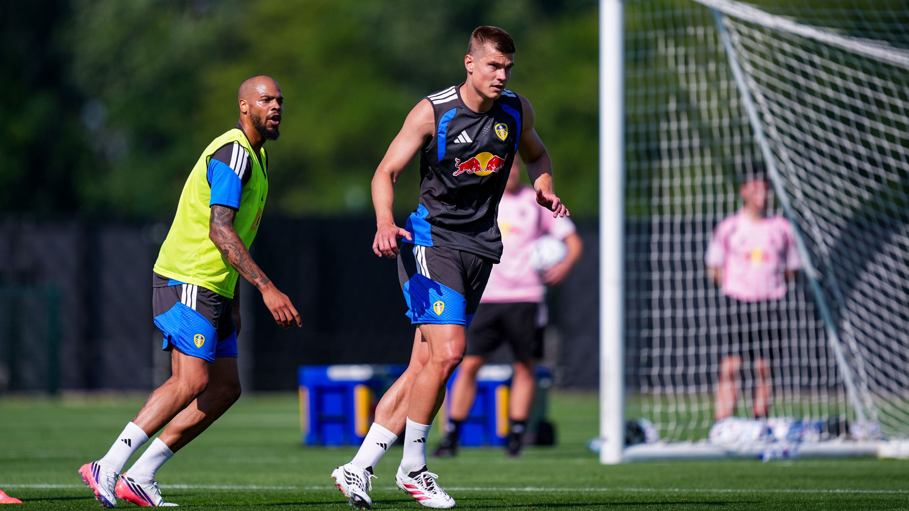 Jaka Bijol training Aug 26 Lukas Nmecha in background