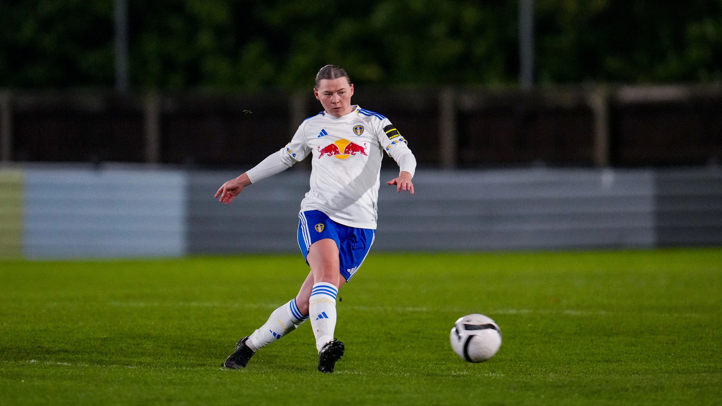 Emily Cassidy vs Donny Belles