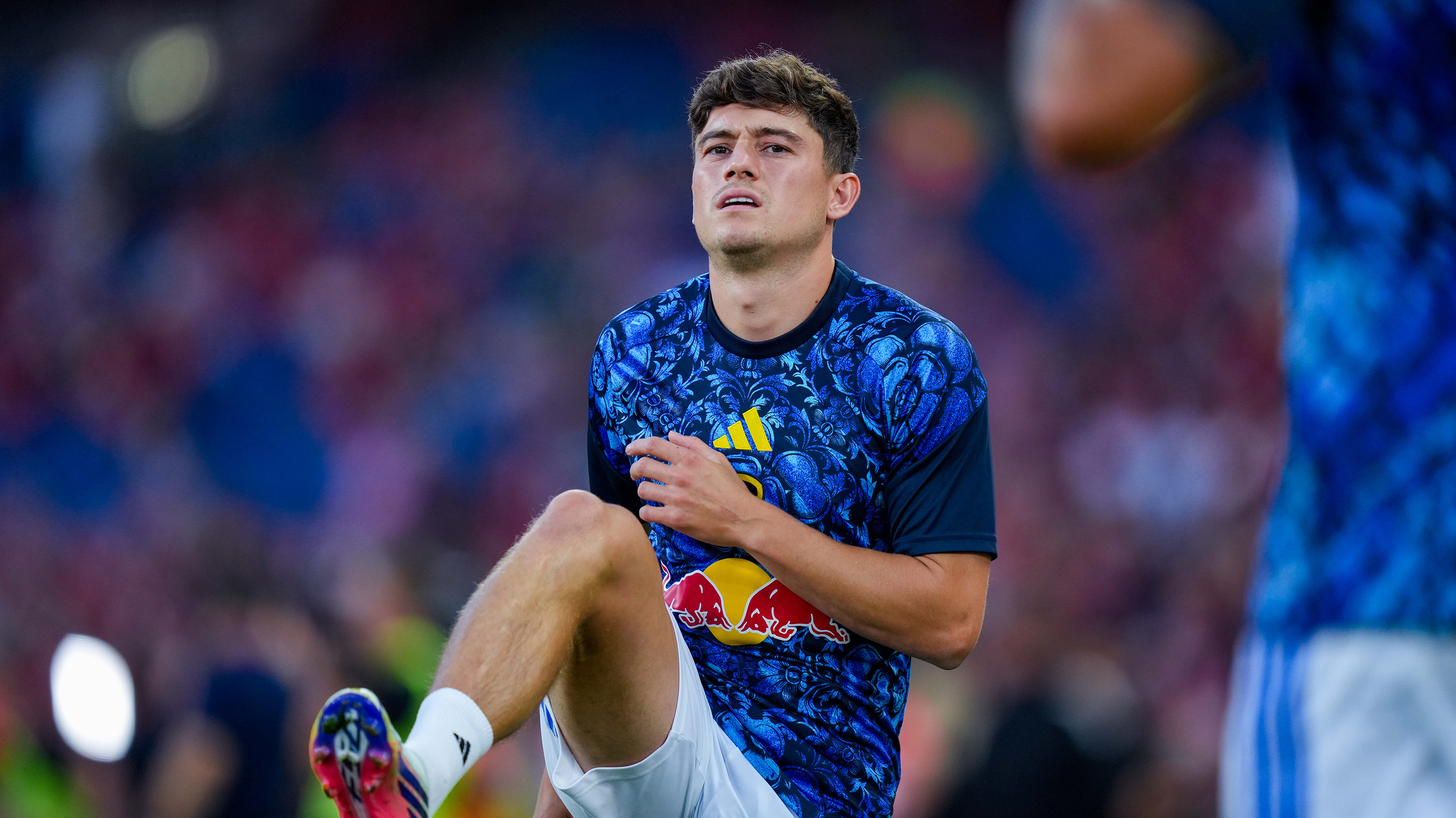 Dan James Man Utd Aug 26 Warming Up