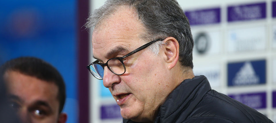 BIELSA PRE WOLVES.jpg