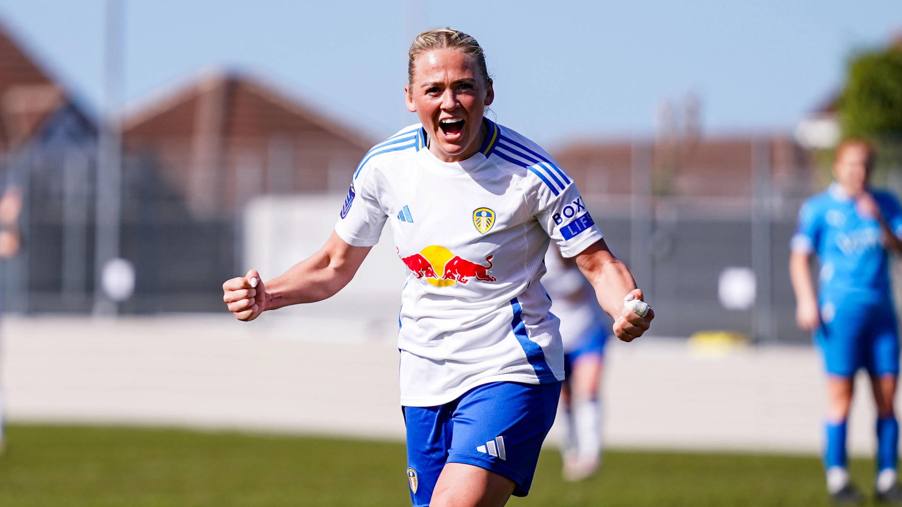 Amy Woodruff cele vs Stockport