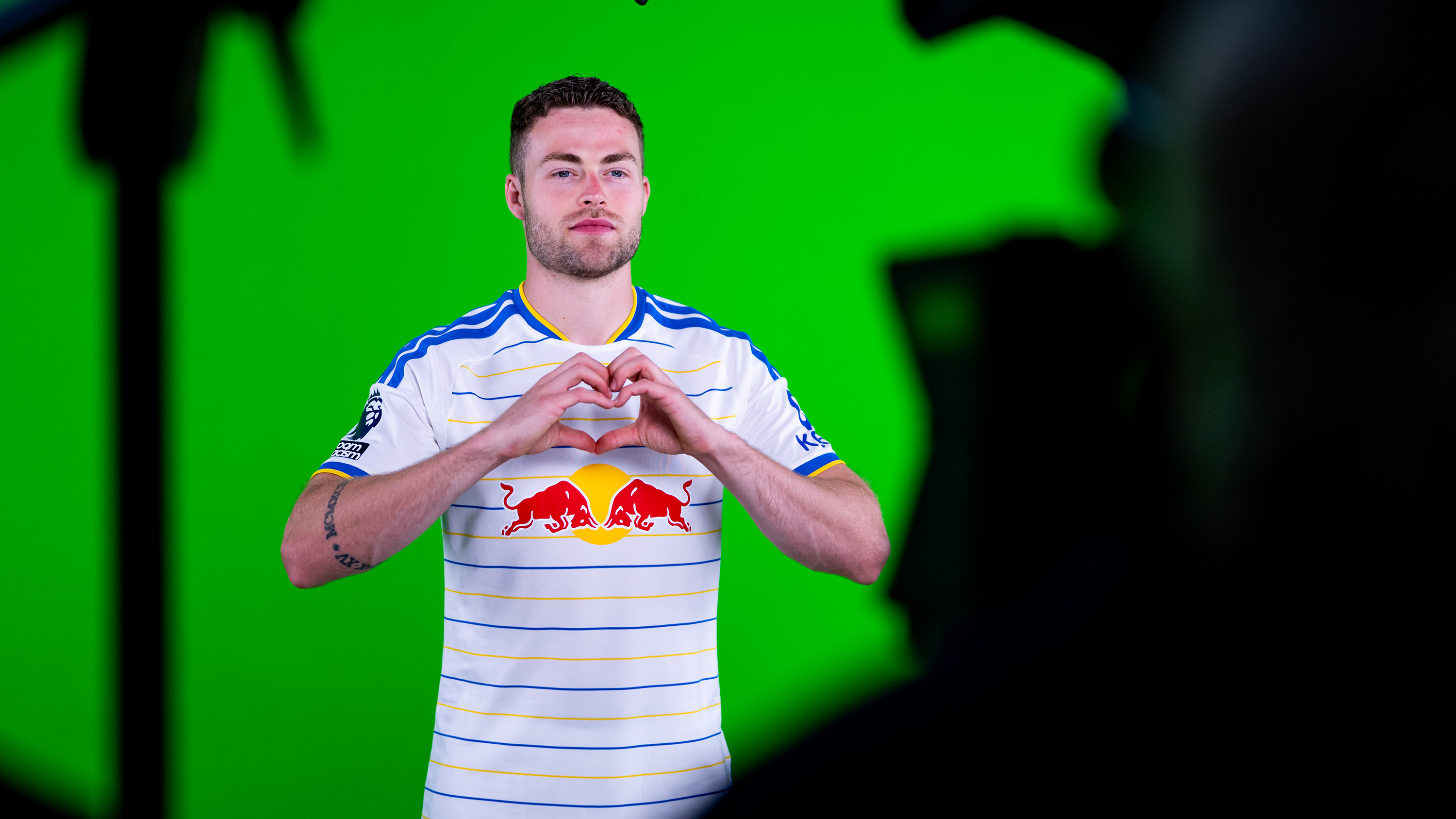Gabi Gudmundsson Media Day Aug 26 Heart Hand Symbol