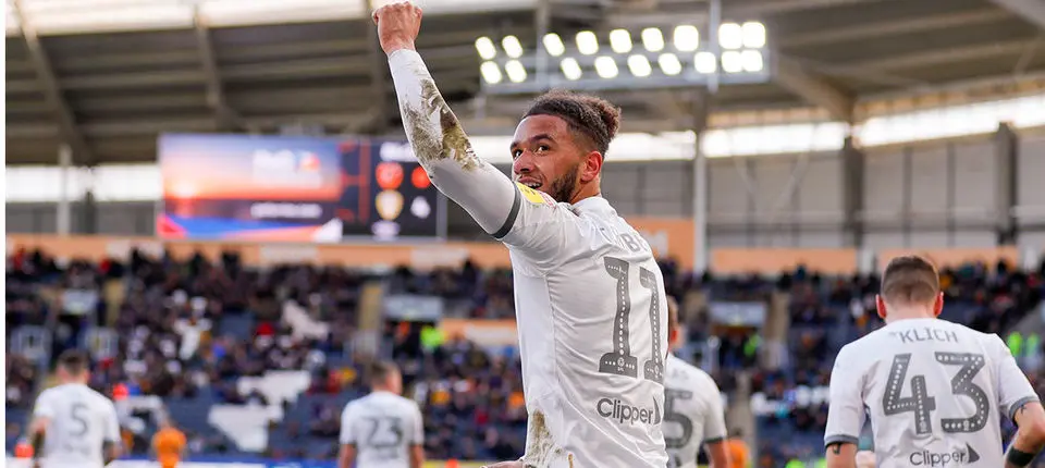 Tyler Roberts Web 21.jpg