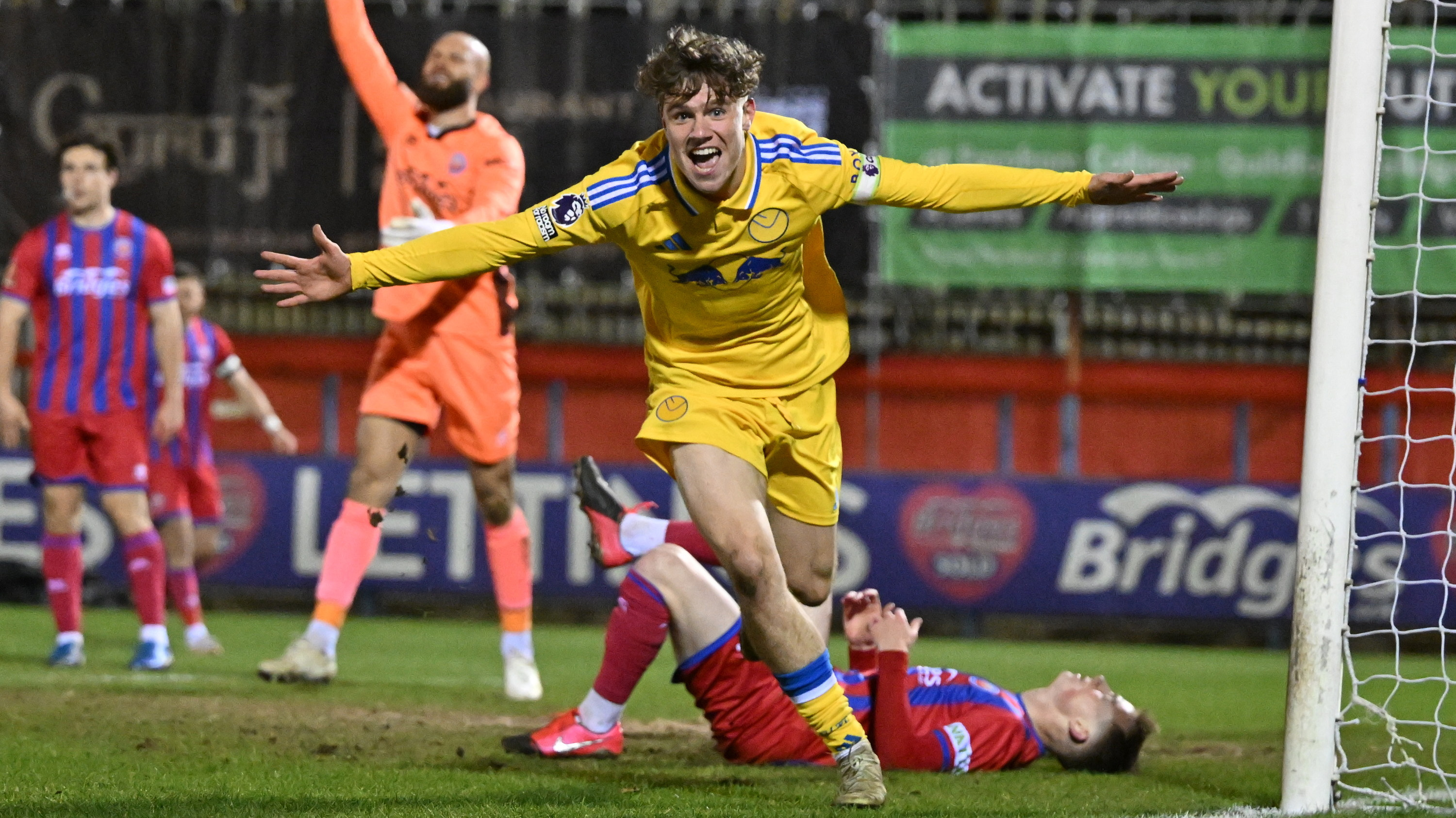 Rhys Chadwick goal vs Aldershot