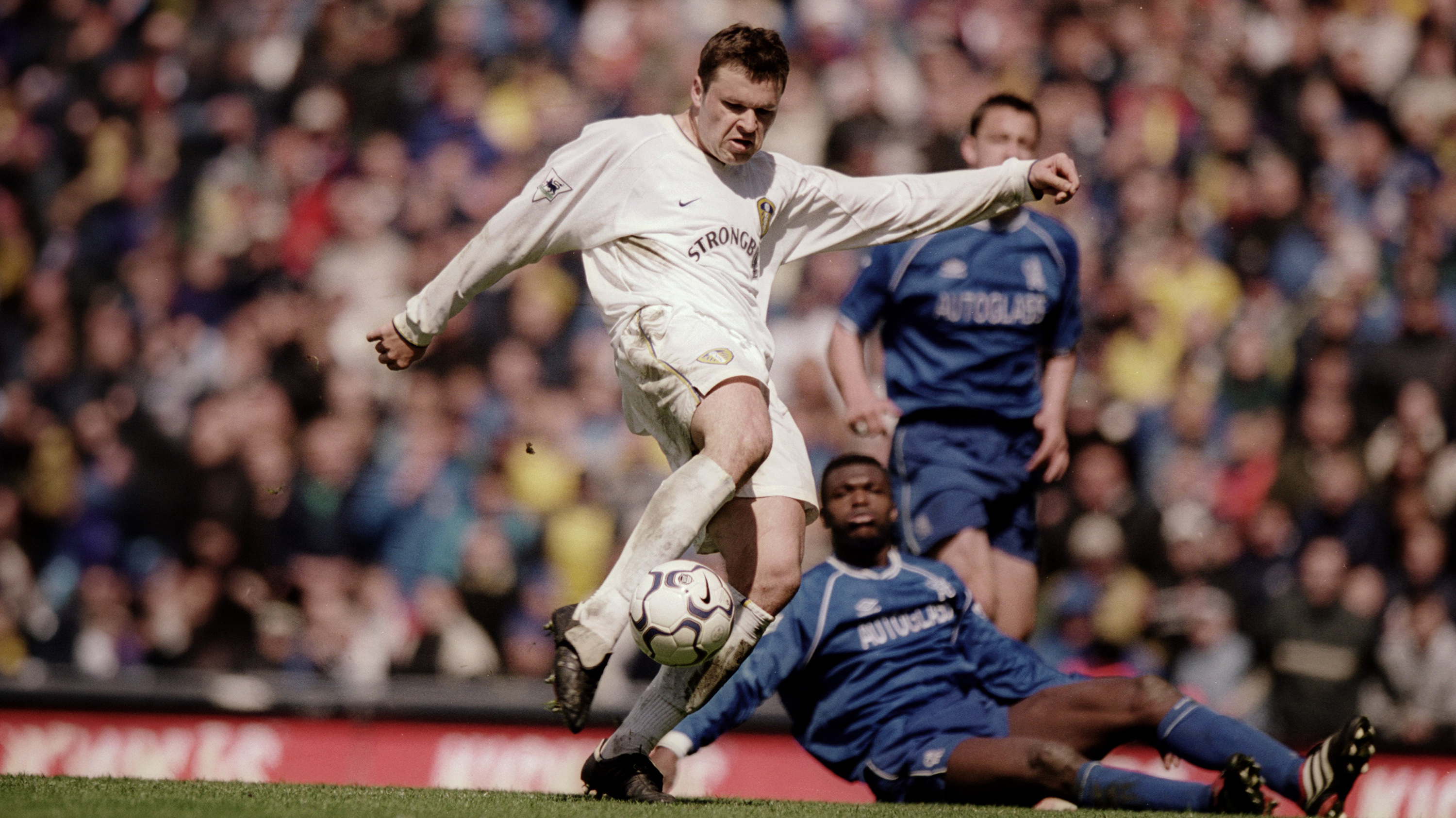 Viduka Chelsea 2001