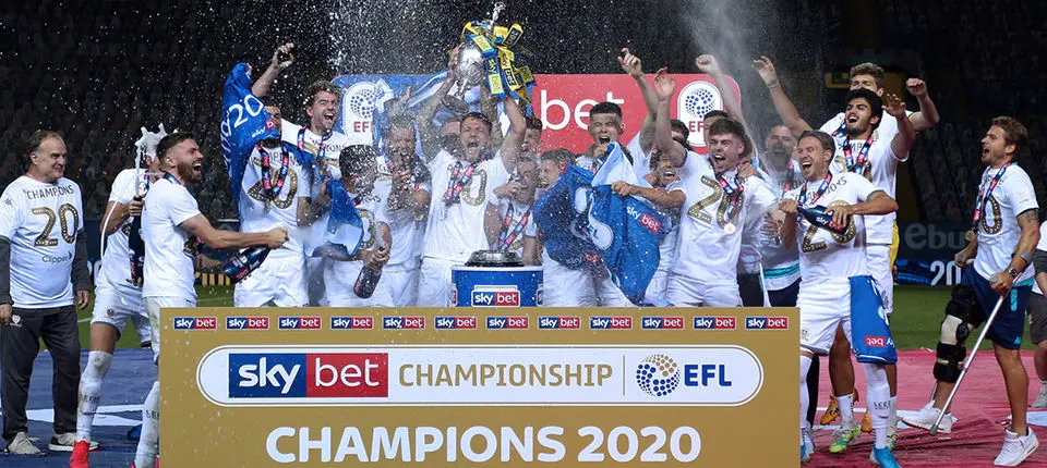 Trophy Presentation Web.jpg