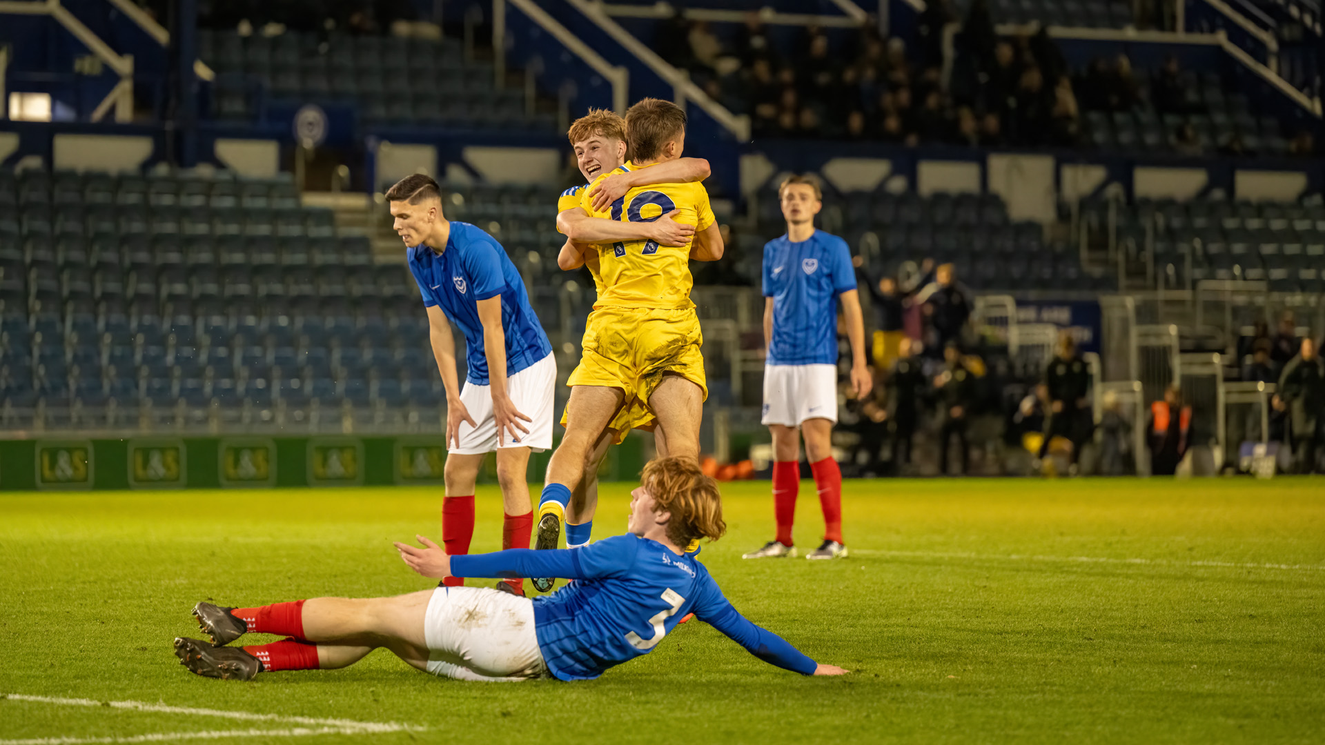 Logan White goal vs Pompey U18 FAYC