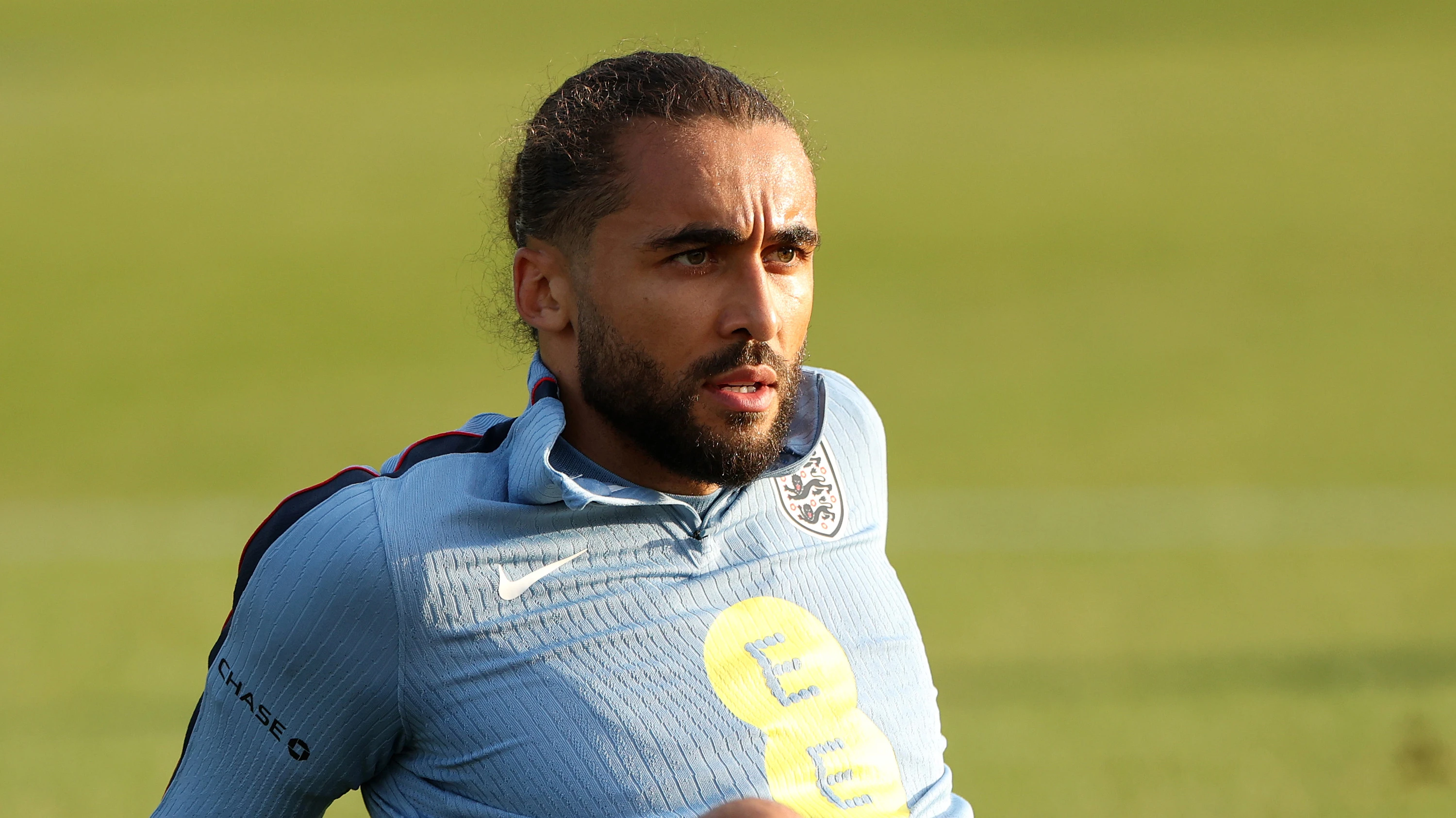 Dominic Calvert-Lewin England Sept 26 Sitting on training pitch