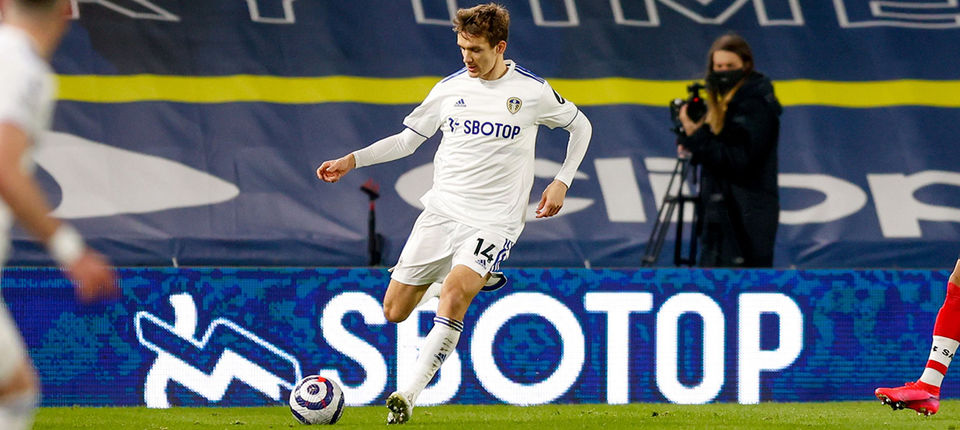 llorente v saints.jpg