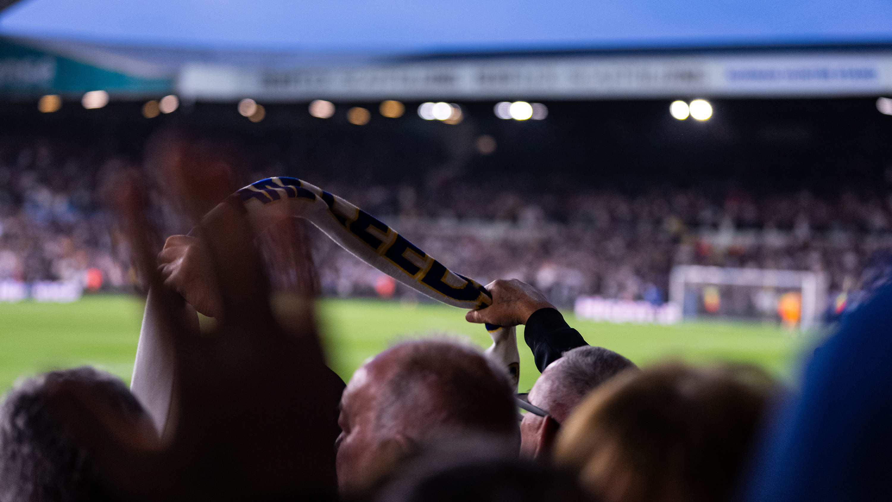 Supporter Scarf ER