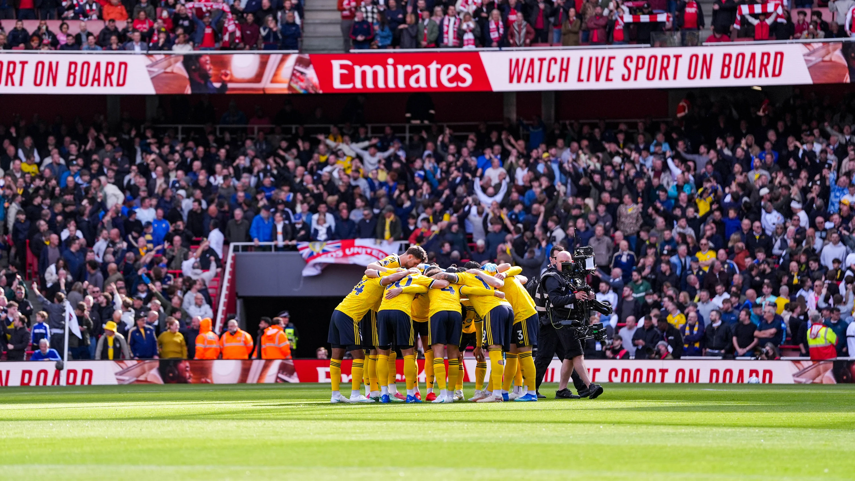 Team huddle vs Arsenal A Oct 26