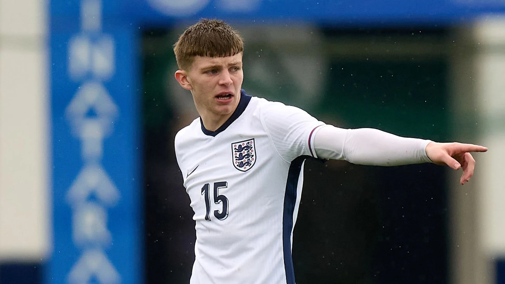 Jacobi Mathis Jacob Howard delivers for England U17s against Australia - Leeds United