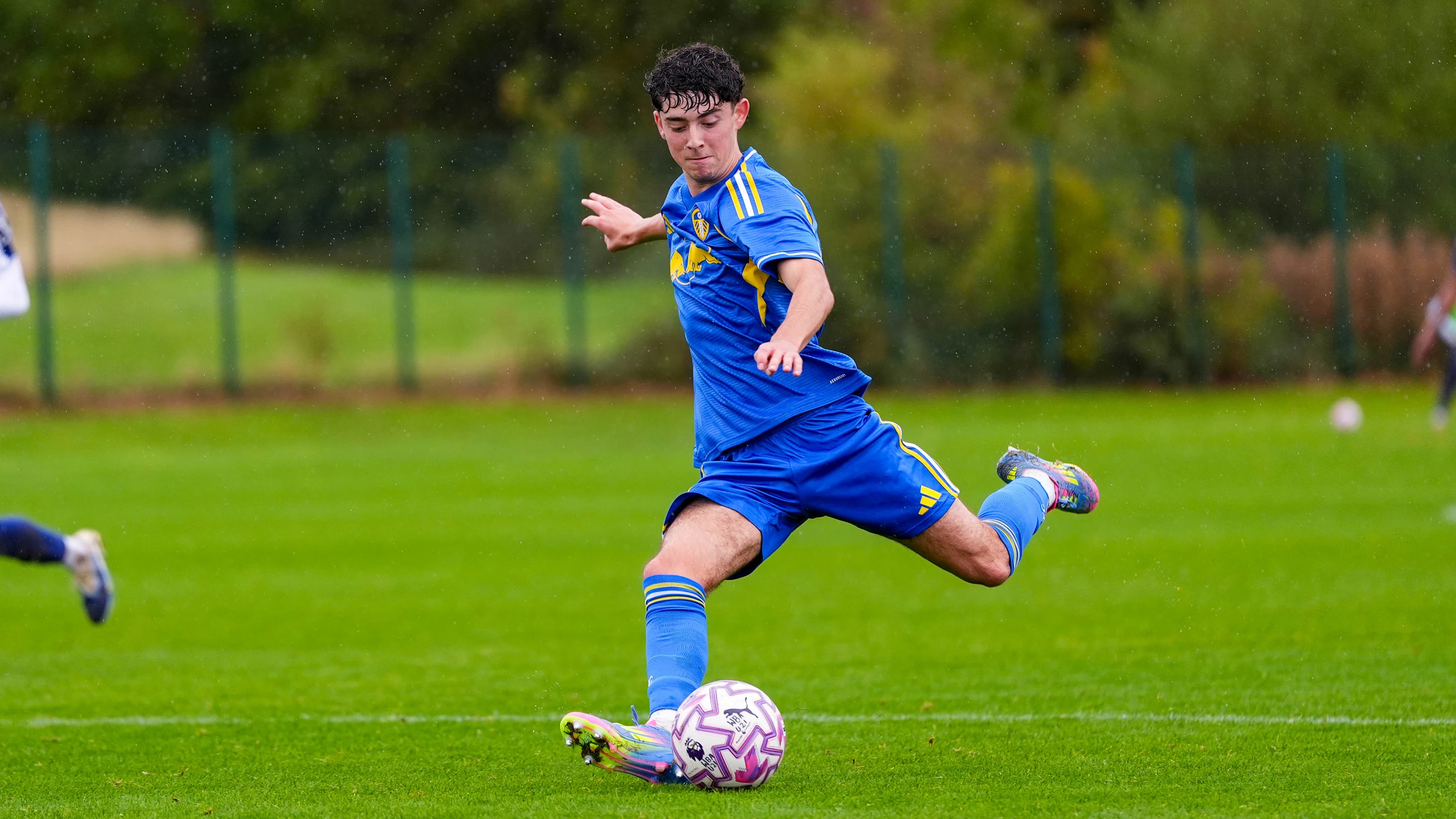 Ollie Pickles away kit generic