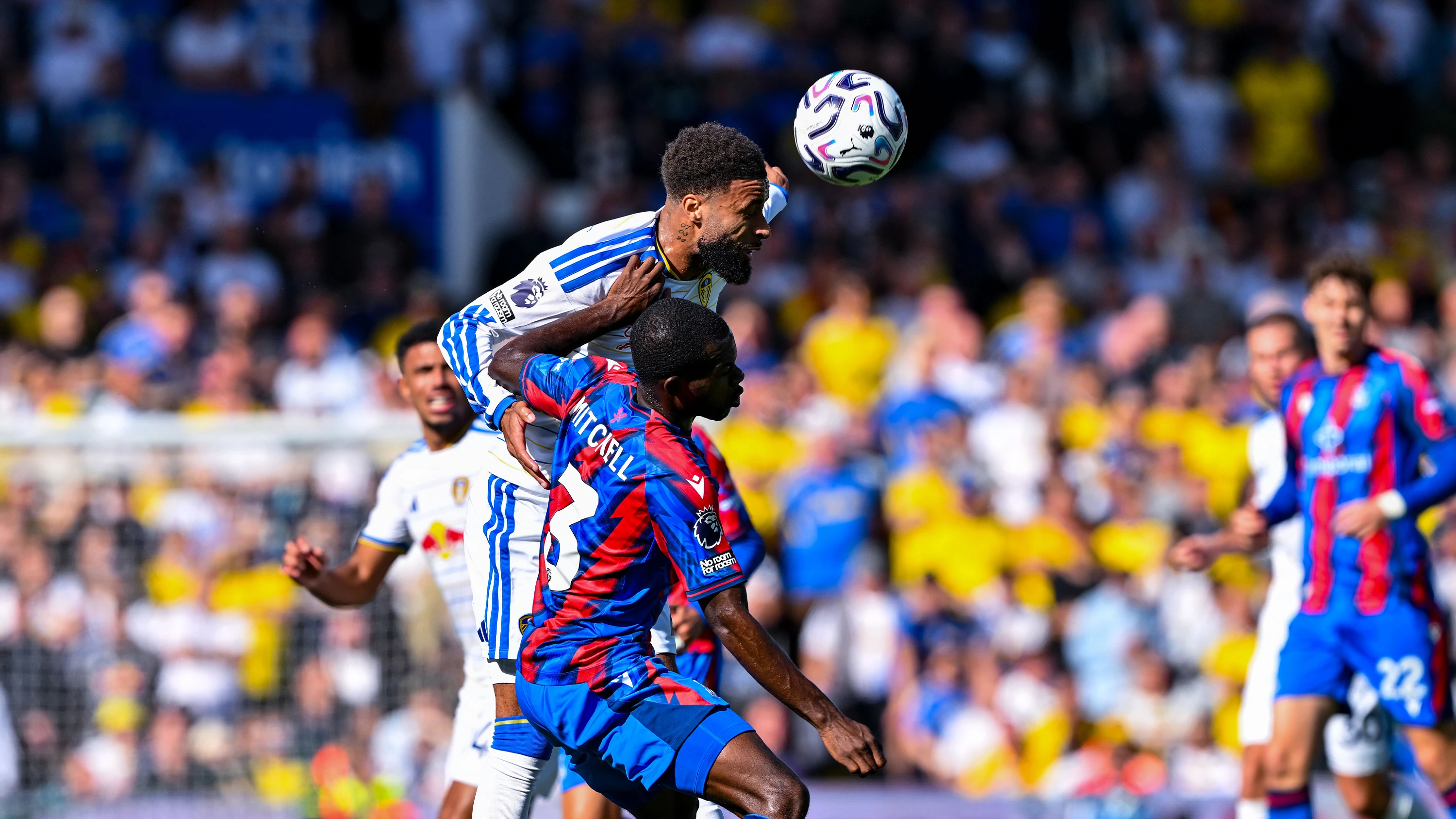 Jayden Bogle Crystal Palace Sep 26 Heading ball
