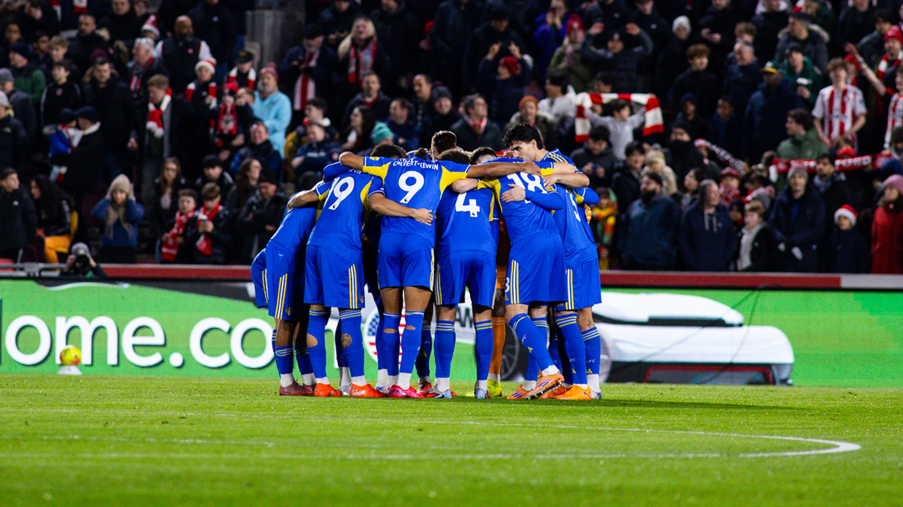 Leeds Brentford Huddle