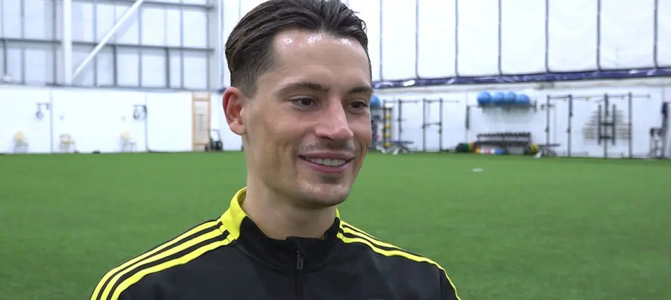 Robin Koch h and w banner.jpg