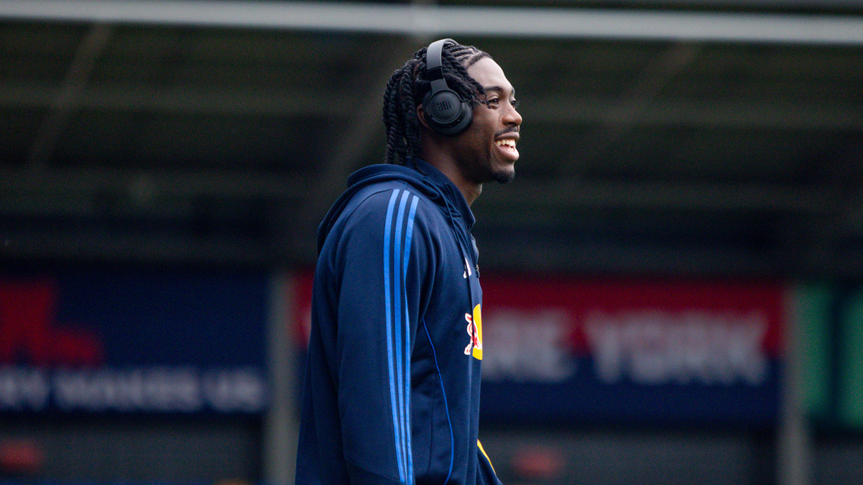 Darryl Ombang arrivals vs Norwich