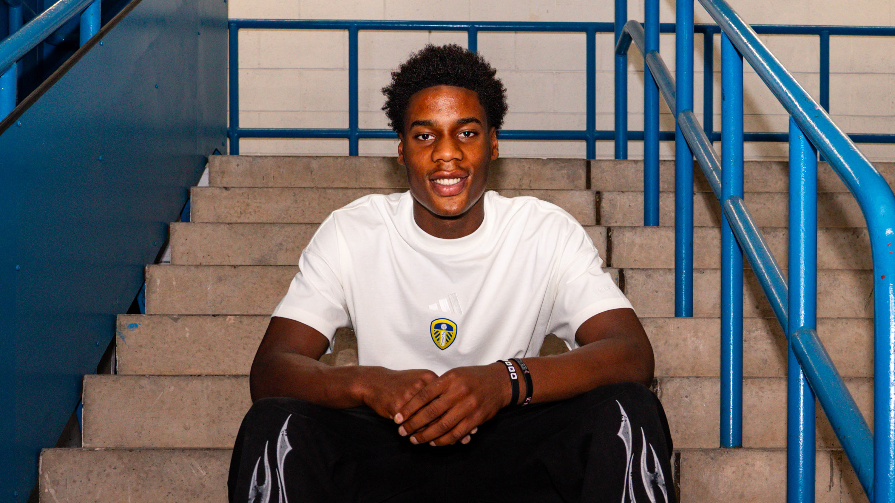 Louis Enahoro-Marcus signing 1